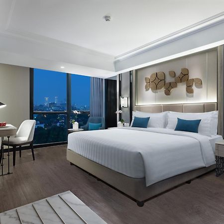 Royal Malioboro By Aston Hotell Yogyakarta Exteriör bild