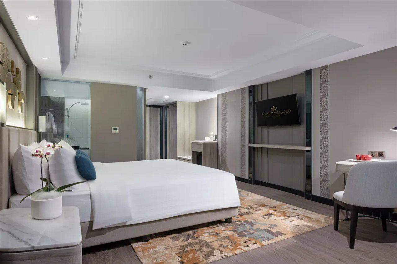 Royal Malioboro By Aston Hotell Yogyakarta Exteriör bild